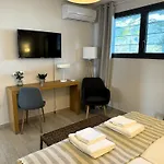 Acra Melia PalaiónTsiflíkion