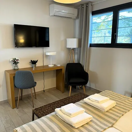 Acra Melia Палеон-Цифликион