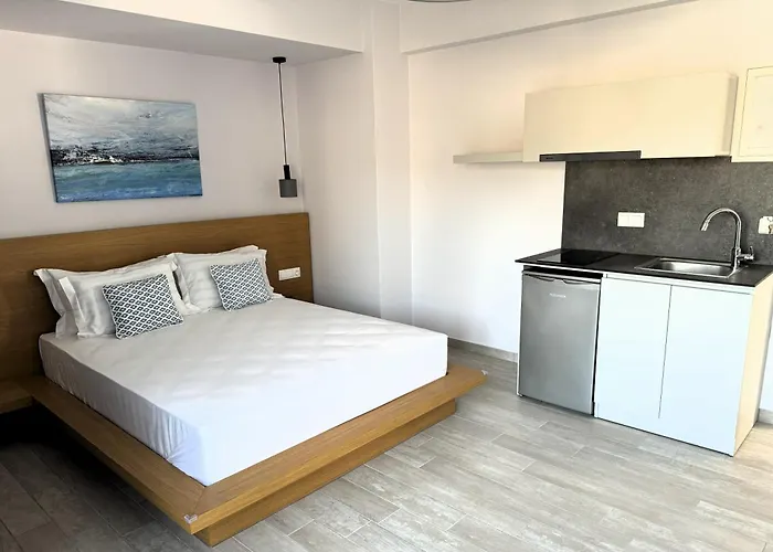 Acra Melia * PalaiónTsiflíkion