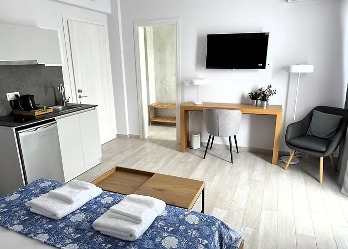 Acra Melia * PalaiónTsiflíkion